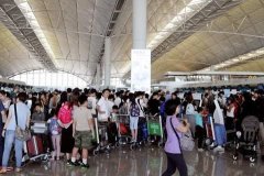 香港交通瘫痪：超170架航班取消 港铁多线停运-上海国际快递