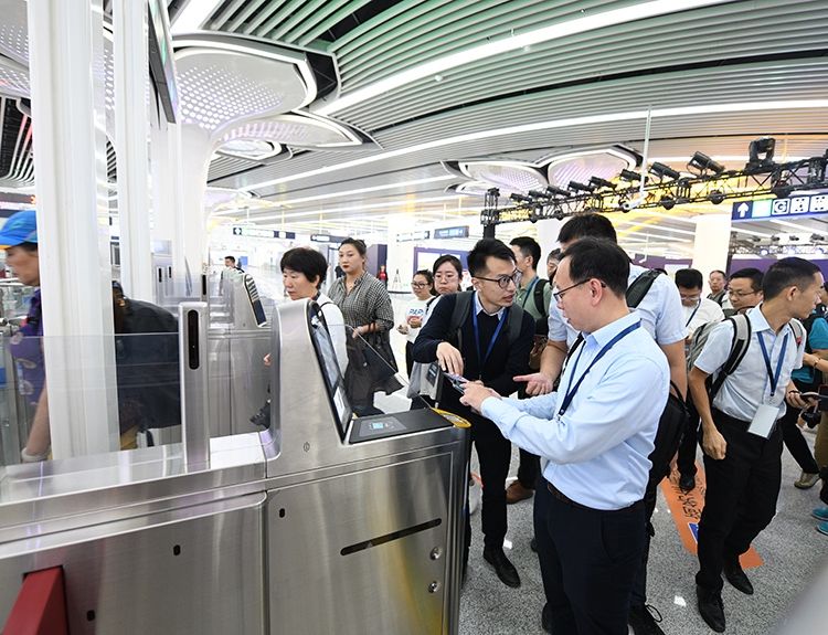 图集|大兴机场空轨联运上线城市航站楼草桥站亮相-哈萨克斯坦的空运