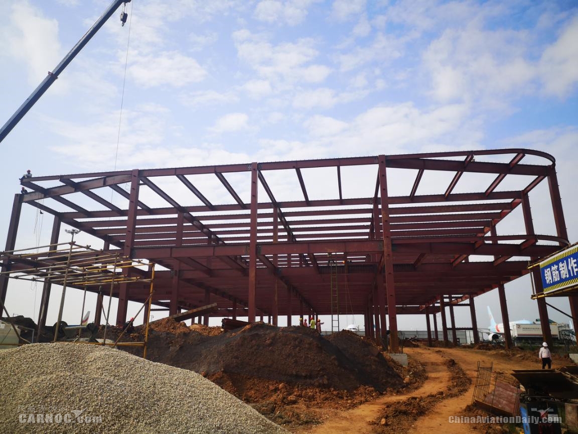 绵阳机场货运综合楼建设项目主体框架完工