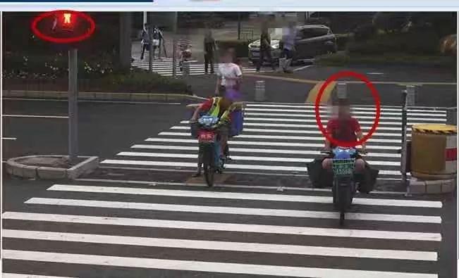 外卖、快递小哥违法与企业挂钩！纳入黑名单，曝光！