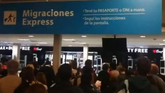 阿根廷一机场短暂停电 旅客竟无须出示护照即可通关