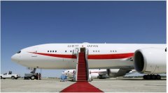 非洲空运-日本首相专机飞行途中突发轻微火情