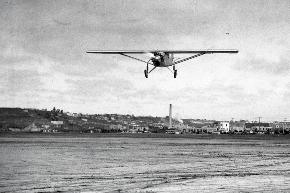 Lindbergh飞越飞机场。 （©1927年，圣迭戈联合论坛报/祖玛出版社）