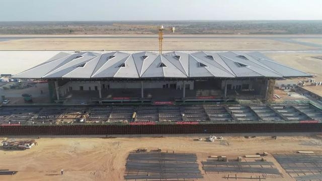 赞比亚恩多拉国际机场航站楼正式封顶