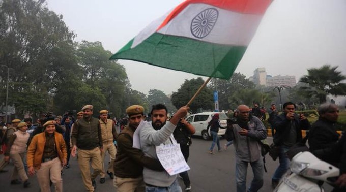 参与示威的印度群众（图片来自印度当地媒体）