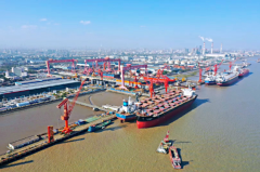 伊拉克的国际快递-今年外高桥造船完工总量突破500万吨