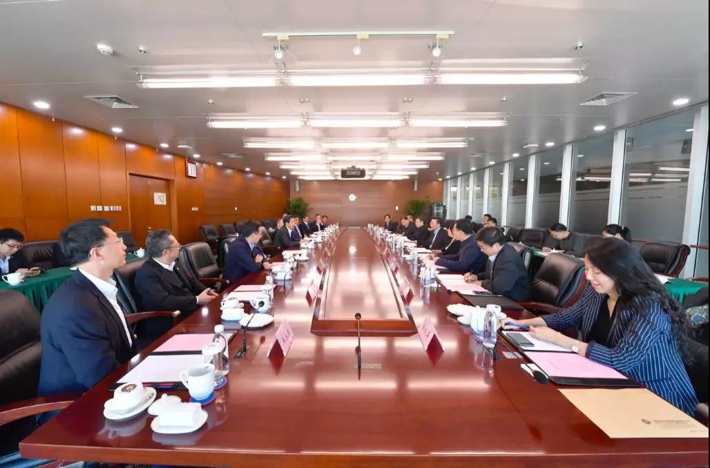 海运费查询-招商局与中国海油签署新一轮战略合作协议