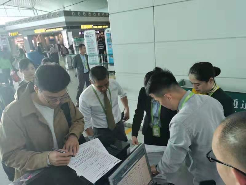 潮汕机场顺利完成一起活体器官运输任务