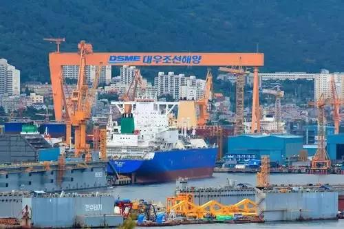 香港空运公司-大宇造船接获6艘集装箱船订单