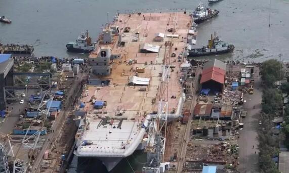 广东货运公司-印度船厂工人闹罢工，航母沦为大型厕所，服役时间再次延期