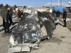 乌克兰航空价格-乌克兰：伊朗导弹击中客机驾驶舱下方 飞行员当场死亡