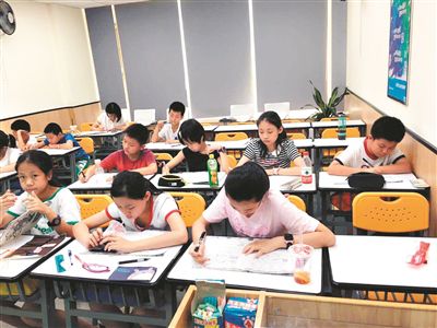 查漏补缺针对性强假日短期班热报中……