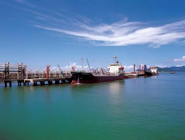 国际快递价格-珠海港集团去年营收突破80亿元 增长38%