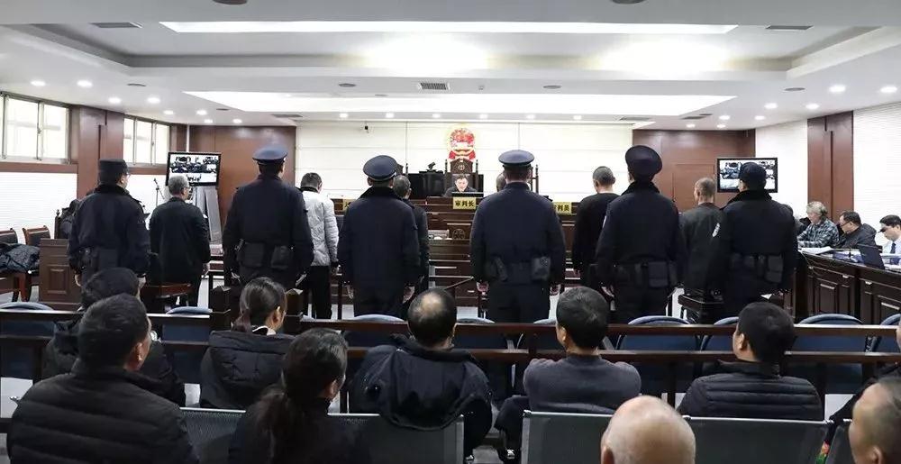 广州海运-“金海翔”轮事故庭审 船长等六人被究刑责