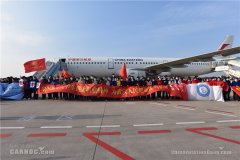 法国空运-1天3架 东航包机运送南京西安太原三地的357名医护人员再援武汉