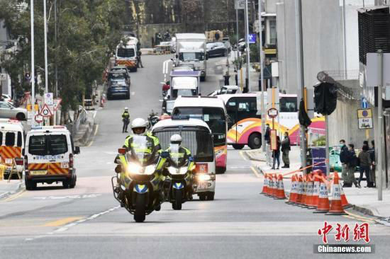 三字代码-“钻石公主”号邮轮首批返港居民入骏洋邨强制检疫