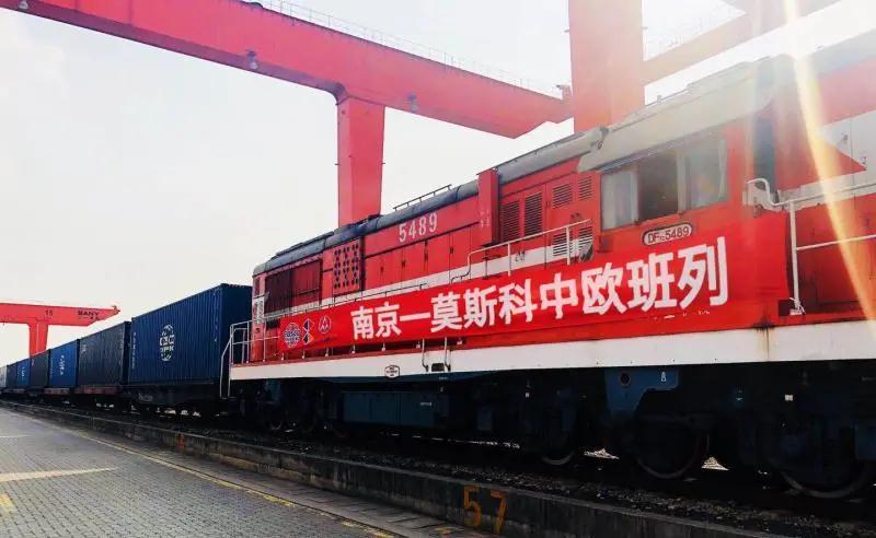 海运费-战“疫”下，中远海运干了这些事...