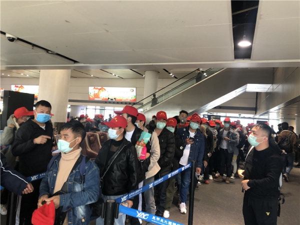运费报价-红土航空再次执飞复工包机 运送133名云南复工人员从昆明抵达无锡（附图）