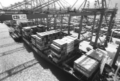 从北京托运到美国-1-7月连云港港吞吐量过亿吨