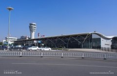进口用品-发改委同意实施西宁曹家堡机场三期扩建工程，总投资约105.1亿元