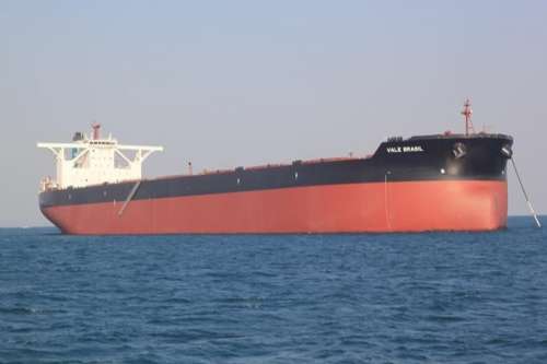 土耳其的国际快递-40万吨散货轮准备装货