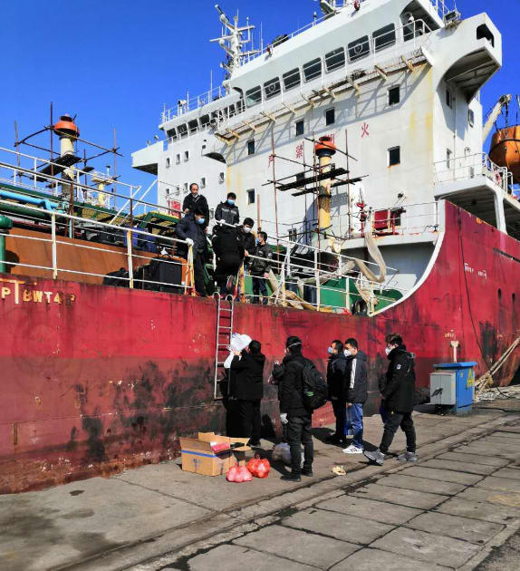 邮政小包价格洲际船务集团助力湖北籍船员复工