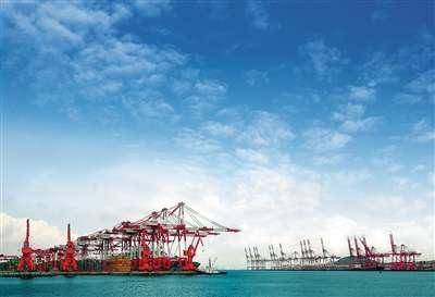 青岛港一季度完成集装箱吞吐量为504万标准箱 同比增长2.1%
-宁波海运