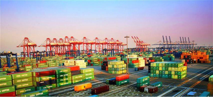 广州港南沙集装箱码头分公司5月集装箱吞吐量再创佳绩
-海运到非洲