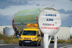 视频：最后一架A380飞机机身部件运抵图卢兹