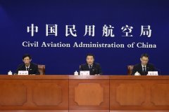 《实施方案》还在空域优化、机场航班容量扩容、航班时刻、机场保障、组织保
