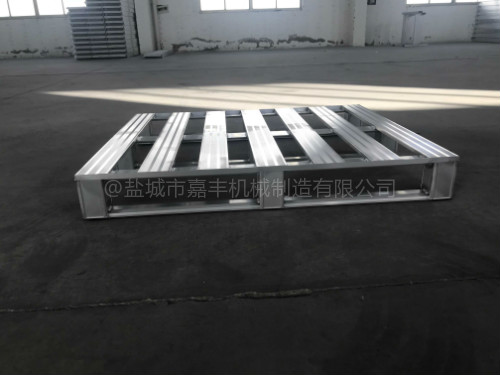 兰州货架金属托盘基础保养常识