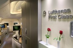 但该航空公司只剩下两架配备头等舱的飞机
-海运价格
