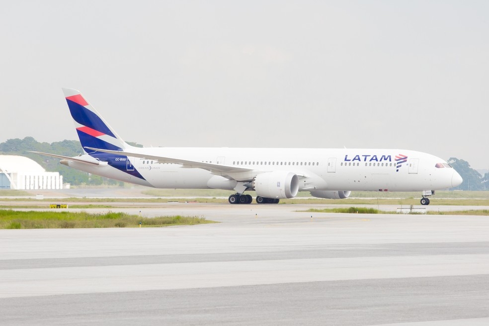 受疫情影响 南美航空公司将裁减至少2700名机组职员