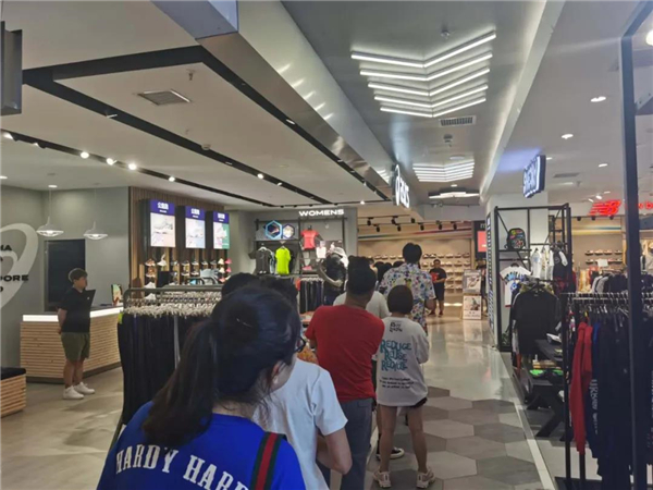 消费回流 商圈复苏 南明区商贸物流业持续平稳发展