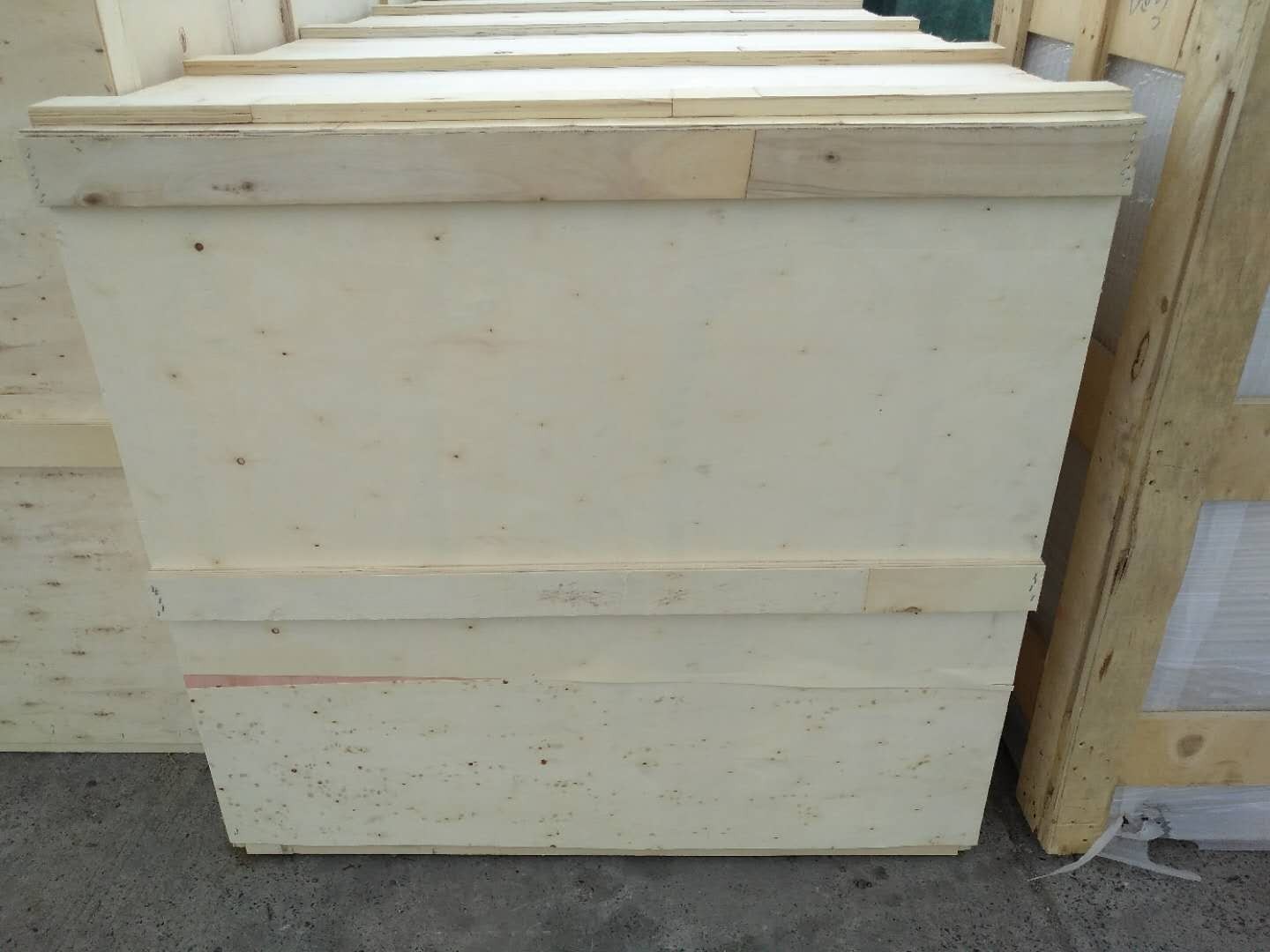 操纵上海到+瑞典化工品代理、海运空运运输公司