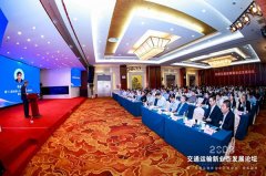 特顺快运王为GDP增长贡献轻客力量 
-国际快递上海