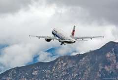 国航西南分公司延续执飞成都至法兰克福、新加坡、加德满都直达航线
-国际货