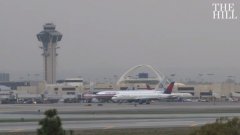 当天她乘坐从亚利桑那州飞往得克萨斯州的航班
-上海空运公司哪家好