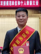 <b>施文进长期以来关心慰问抗日战争老英雄、抗美援朝老战士、对越自卫反击战老</b>