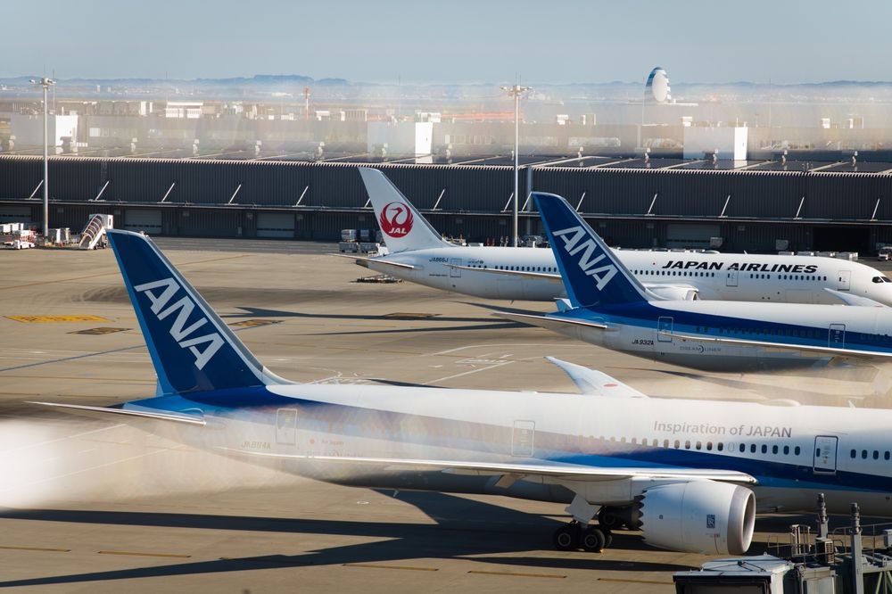 日本首相顾问竹中平躲：建议合并全日空和日航