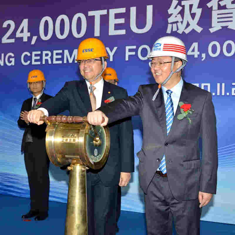 长荣海运2条24000TEU级集装箱船项目同日开工！
-国际货运包机