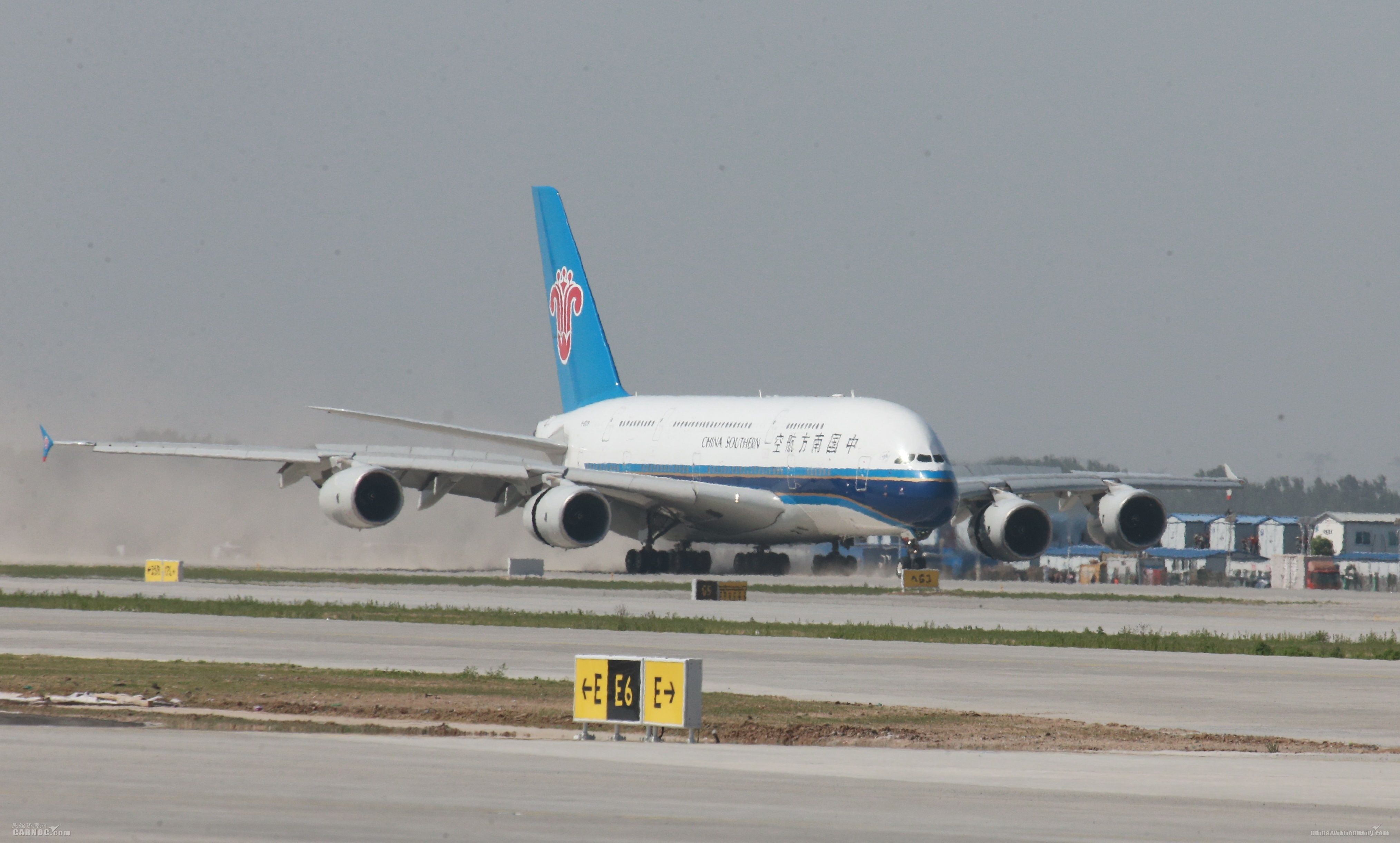 分别为：国航、东航、川航、南航、成都航空和祥鹏航空
-国际货代