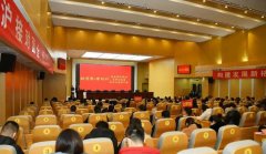而且市场潜力大、创新性和成长性强
-欧洲海运费