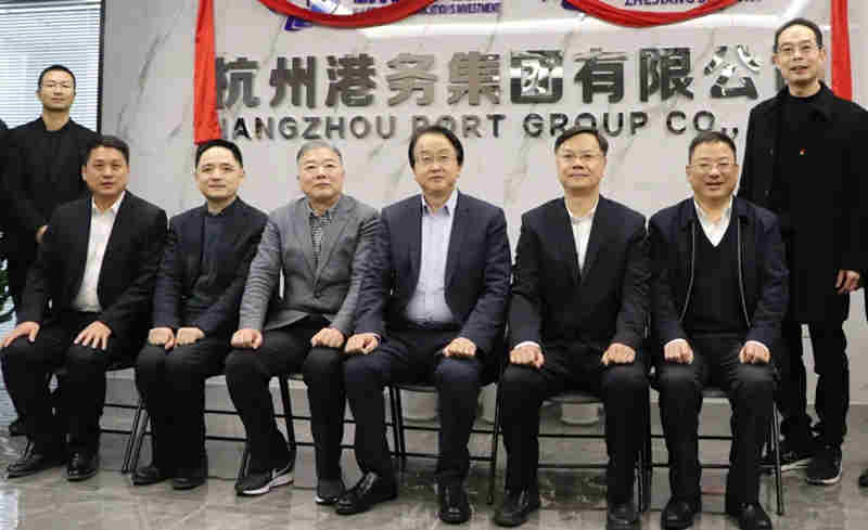 杭州港务团体正式揭牌运营
-玻利维亚空派