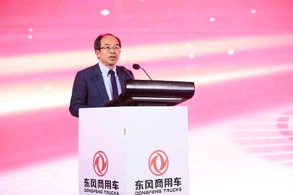厚积薄发 引领未来 东风天龙“燃气双雄”全国上市
-上海海运费查询