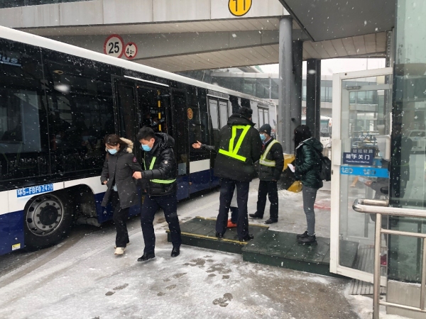 青岛民航气象部分通知本场降雪天气已经结束
-上海空运询价