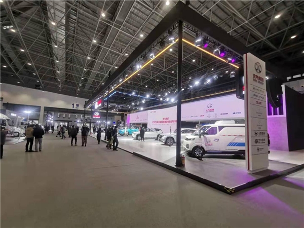 海口新能源车展百花齐放 北汽EV5冷链物流车重磅出击
-美国空派