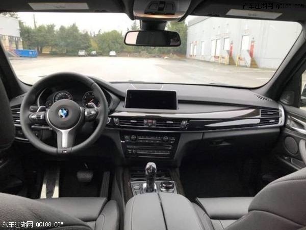 2018款宝马X5 3.0T八挡手自一体现车评测