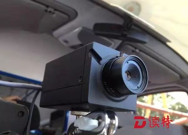 网上疯传的“45°让路法”会扣分?在深圳,我们这样做!
-国际物流