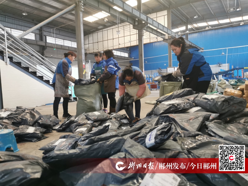 不打烊！2000多名快递小哥春节期间将坚持上岗
